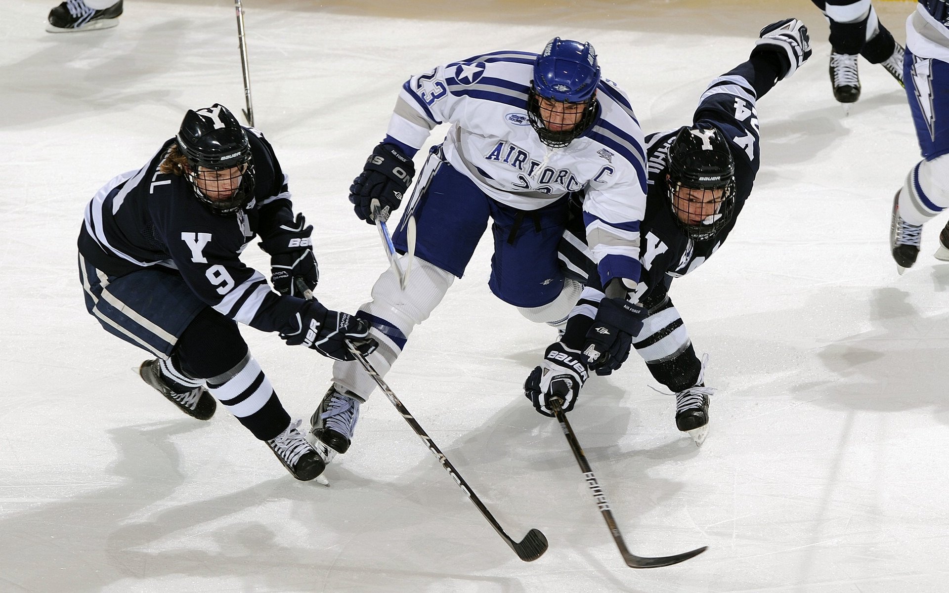 史上最年轻的MVP候选人名单公布，谁能摘冠？，最年轻mvp多少岁